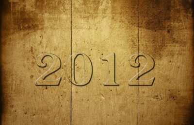 2012 embossed on wood - photo: Pixabay