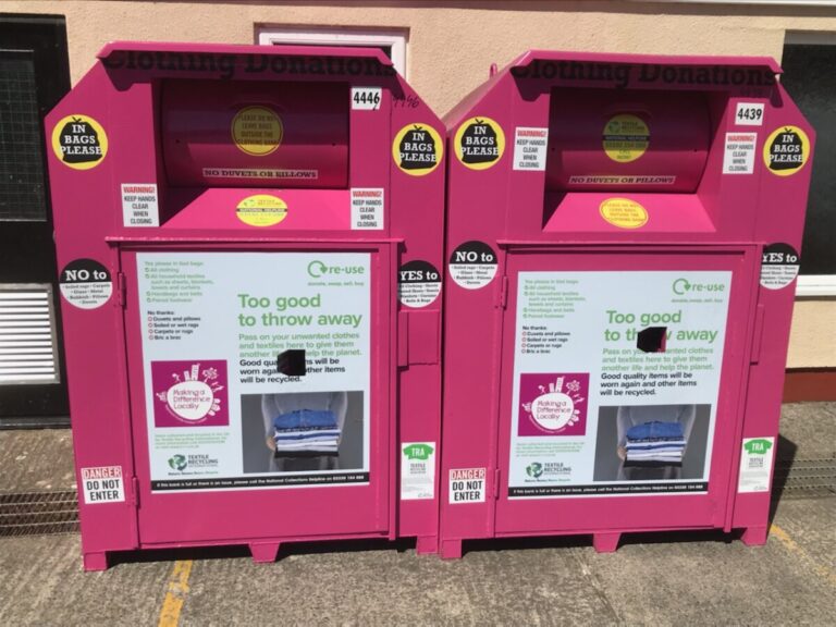 Pink MADL clothing banks - photo: MADL