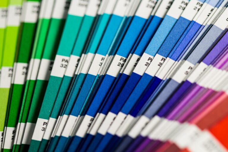 Paint colours chart - photo: Unsplash.com