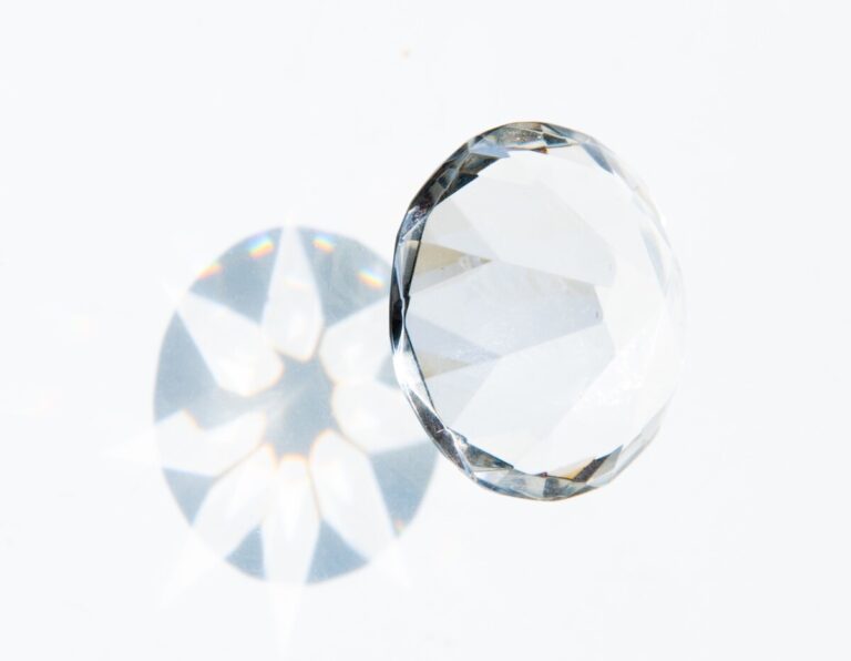 Gem stone. Photo: Unsplash.com