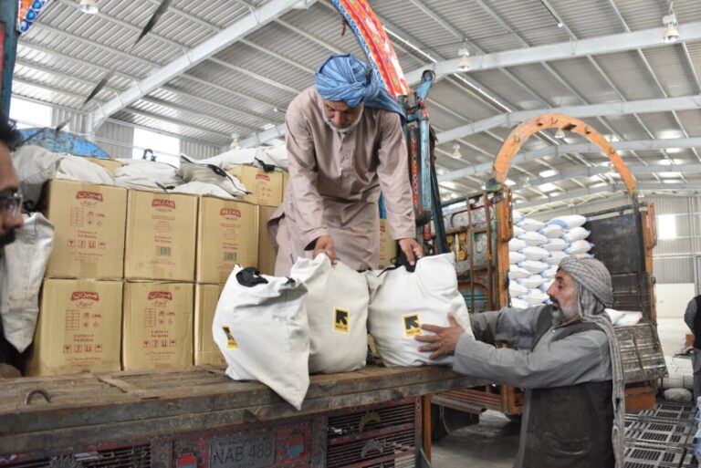 Food items are being dispatched to flood affected districts in Balochistan province of Pakistan. Photo by Khumais Hashmi for IRC