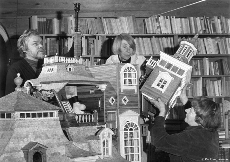 Tove Jansson & the Moominhouse. © Per Olov Jansson